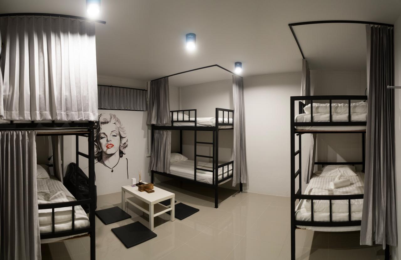 Zen Hostel Chiangmai Chiang Mai Bagian luar foto