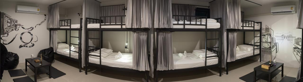 Zen Hostel Chiangmai Chiang Mai Bagian luar foto