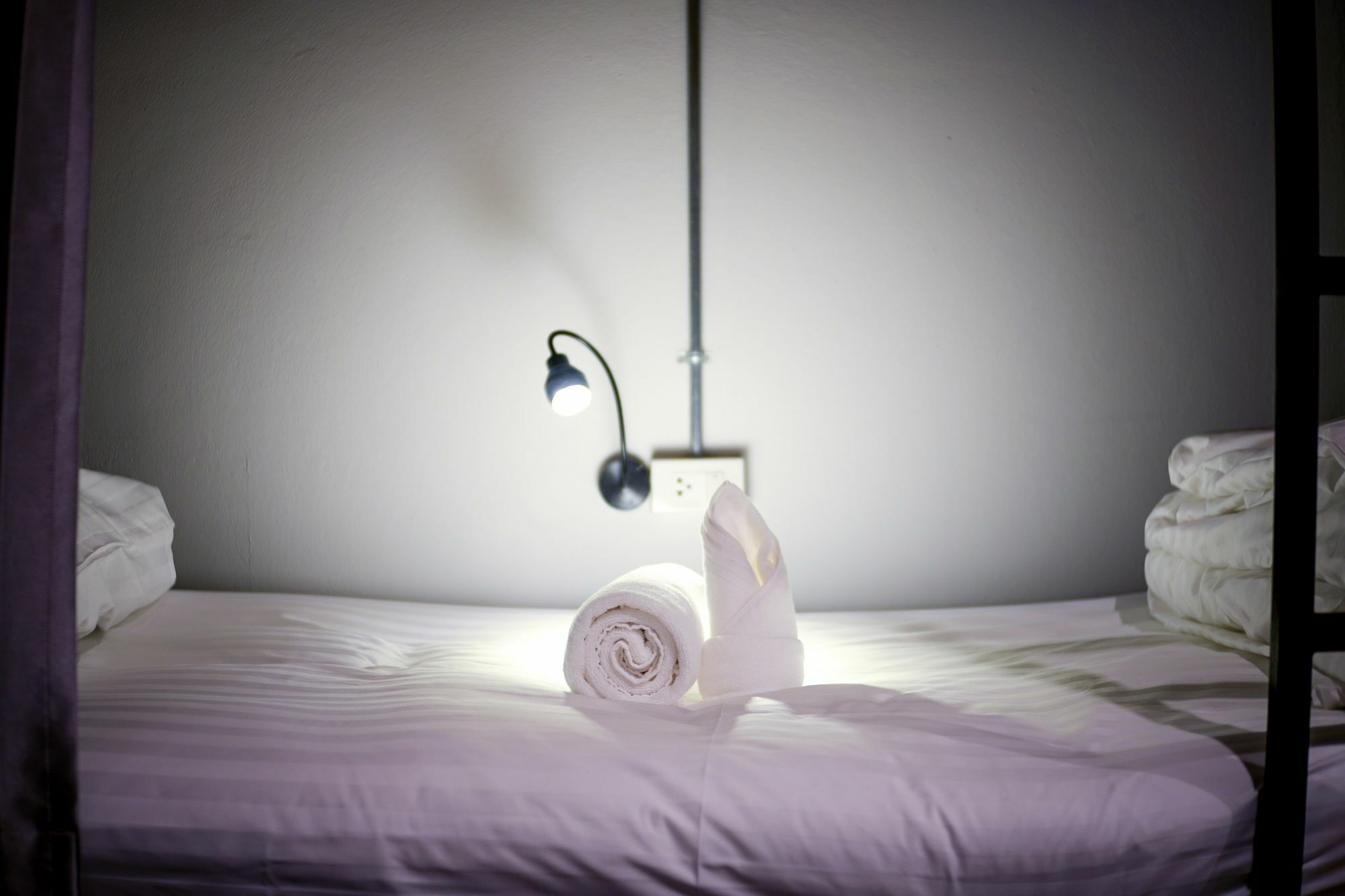 Zen Hostel Chiangmai Chiang Mai Bagian luar foto